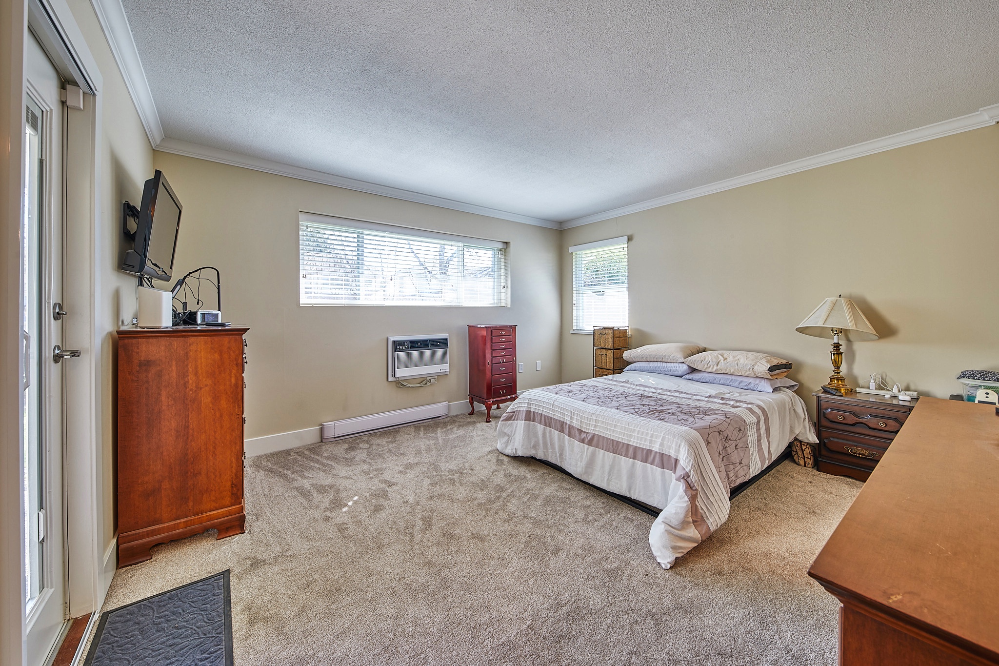 34 11442%20Best%20Street%20B%2017.jpeg